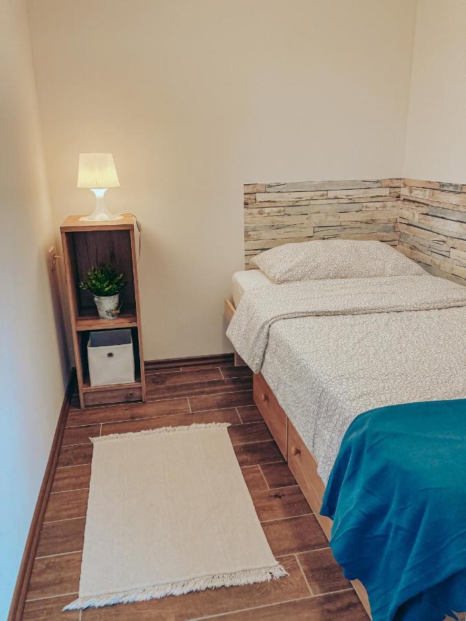 Apartments Ivanović Idrija Buitenkant foto