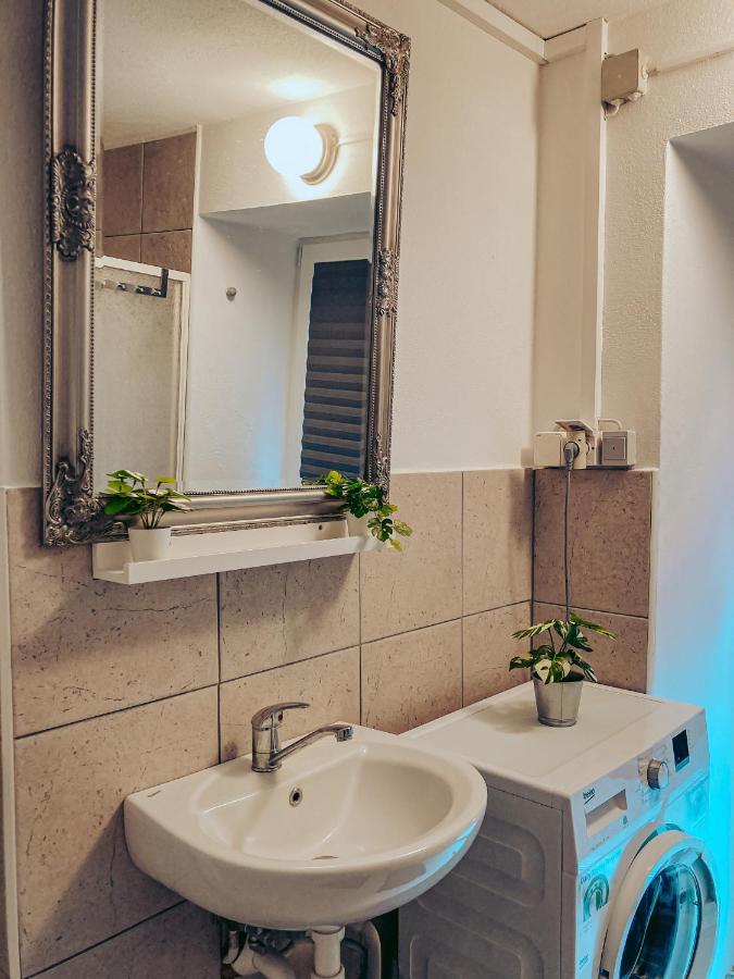 Apartments Ivanović Idrija Buitenkant foto