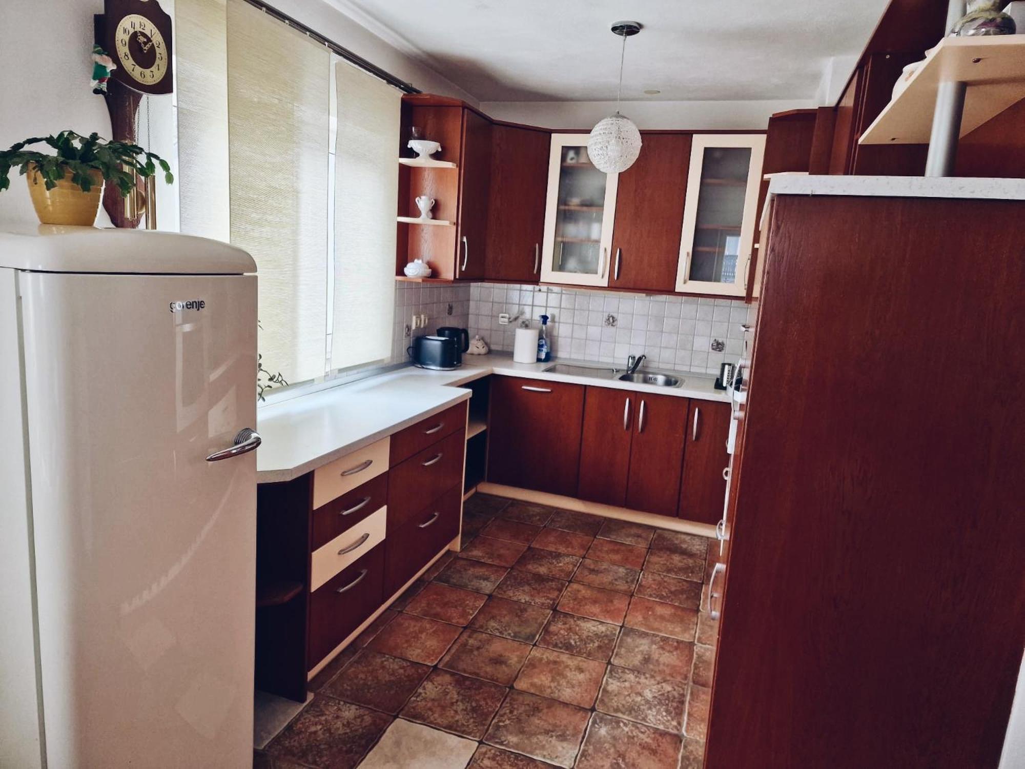 Apartments Ivanović Idrija Buitenkant foto